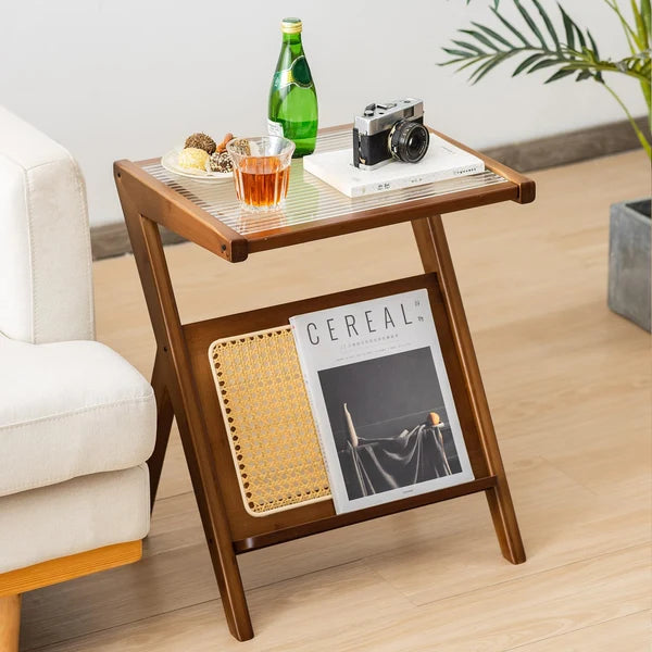 Klappbarer Rattan-Beistelltisch